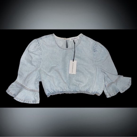 WEWOREWHAT Comfort Denim Crop
Top - Size XS - Picture 2 of 2